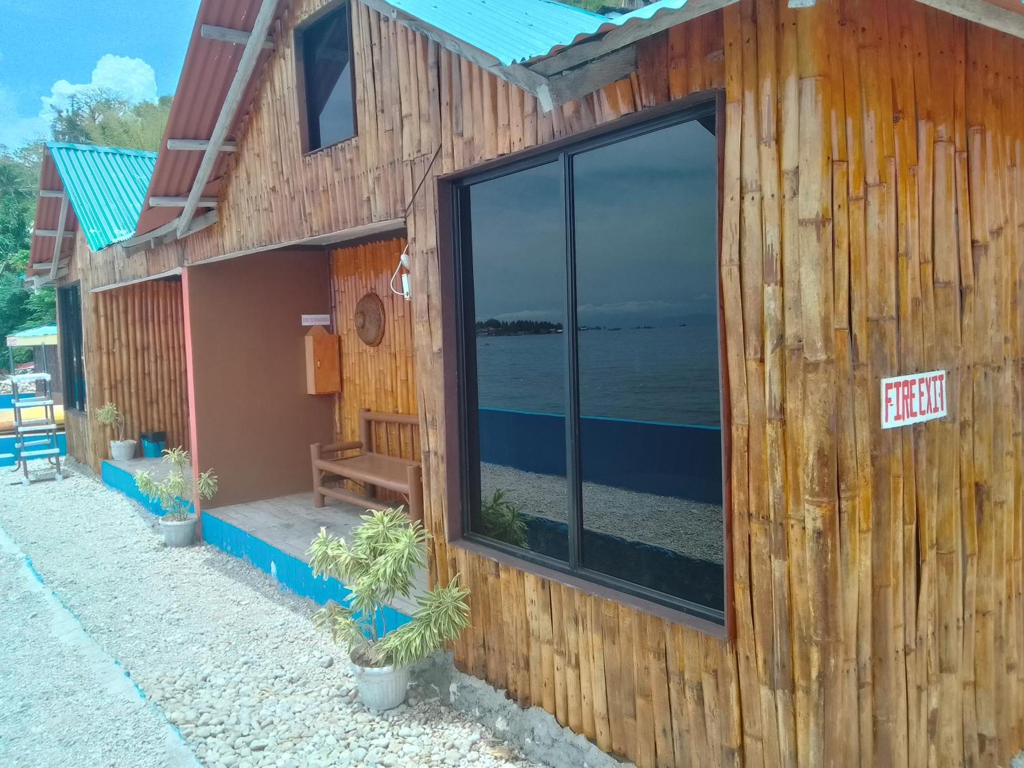 Mlk Bamboo Beachhouse Alegria  Exteriör bild